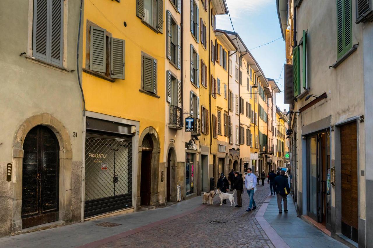 Feel - Minimal House - Bergamo Centro Apartment Exterior photo